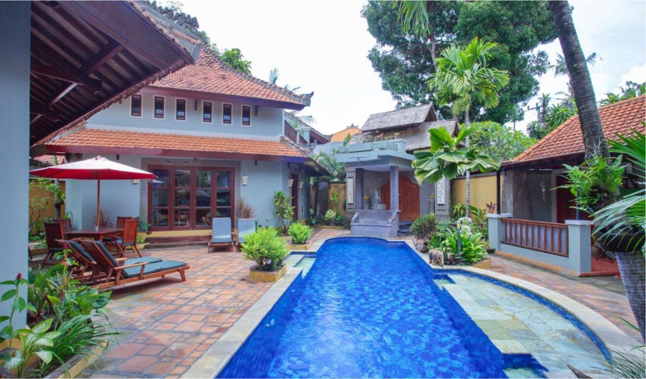 Villa Naga Maya Legian Exterior foto